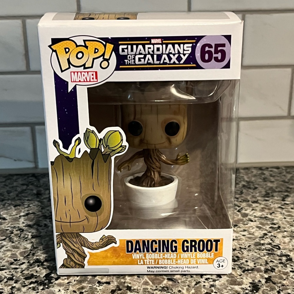 BNIB Funko Pop Dancing Groot